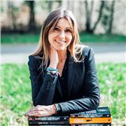 Clases de redacción académica y personal, taller literario.